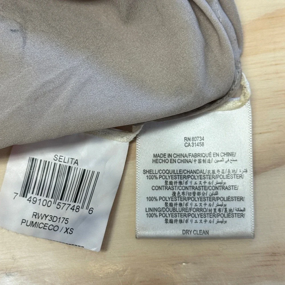 BCBGMaxAzria please note